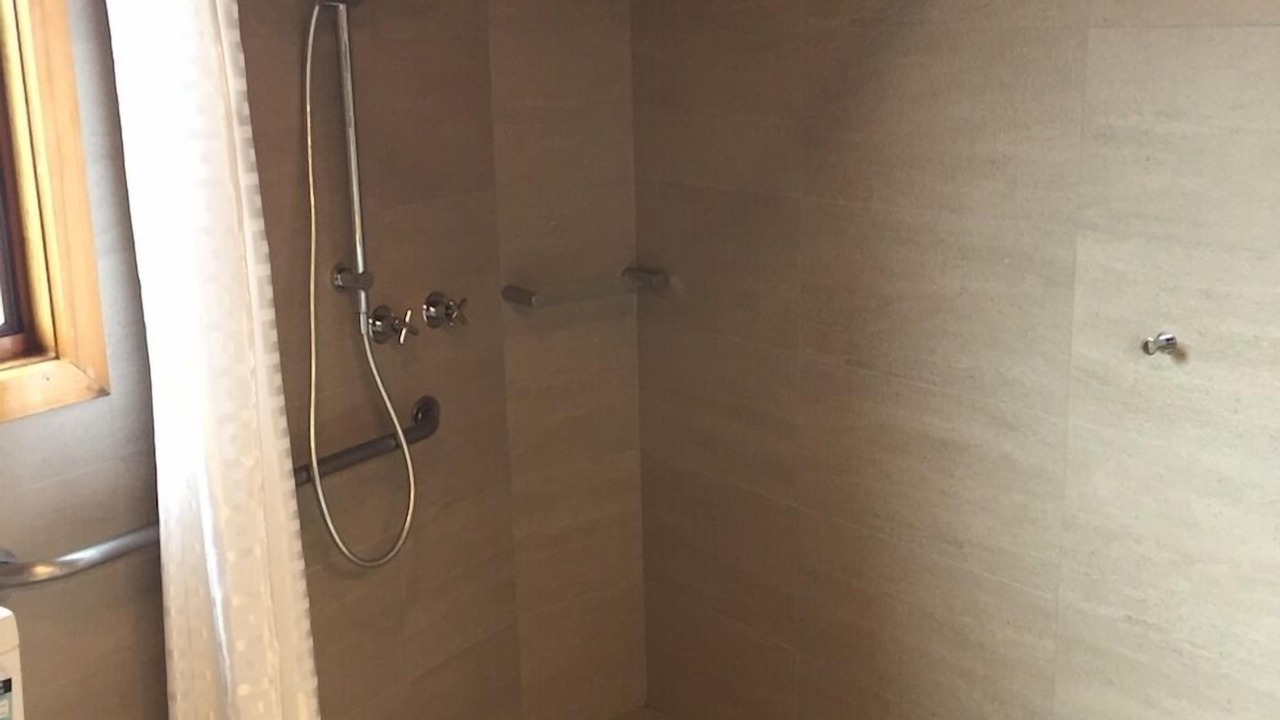 Photo of Bathroom in Johanna