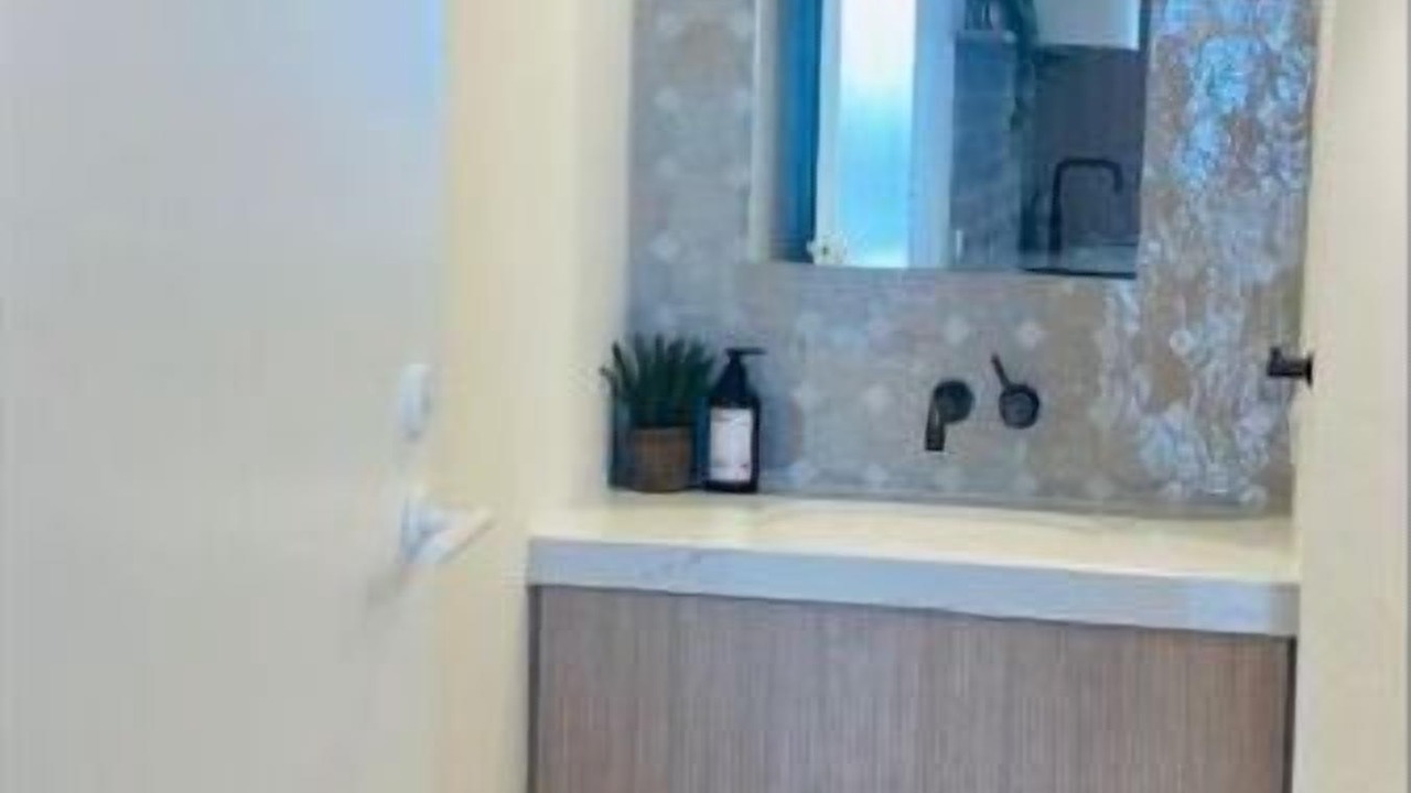 Photo of Bathroom in Mermaid Beach