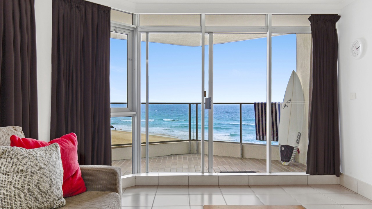 Photo of Livingroom in Mermaid Beach