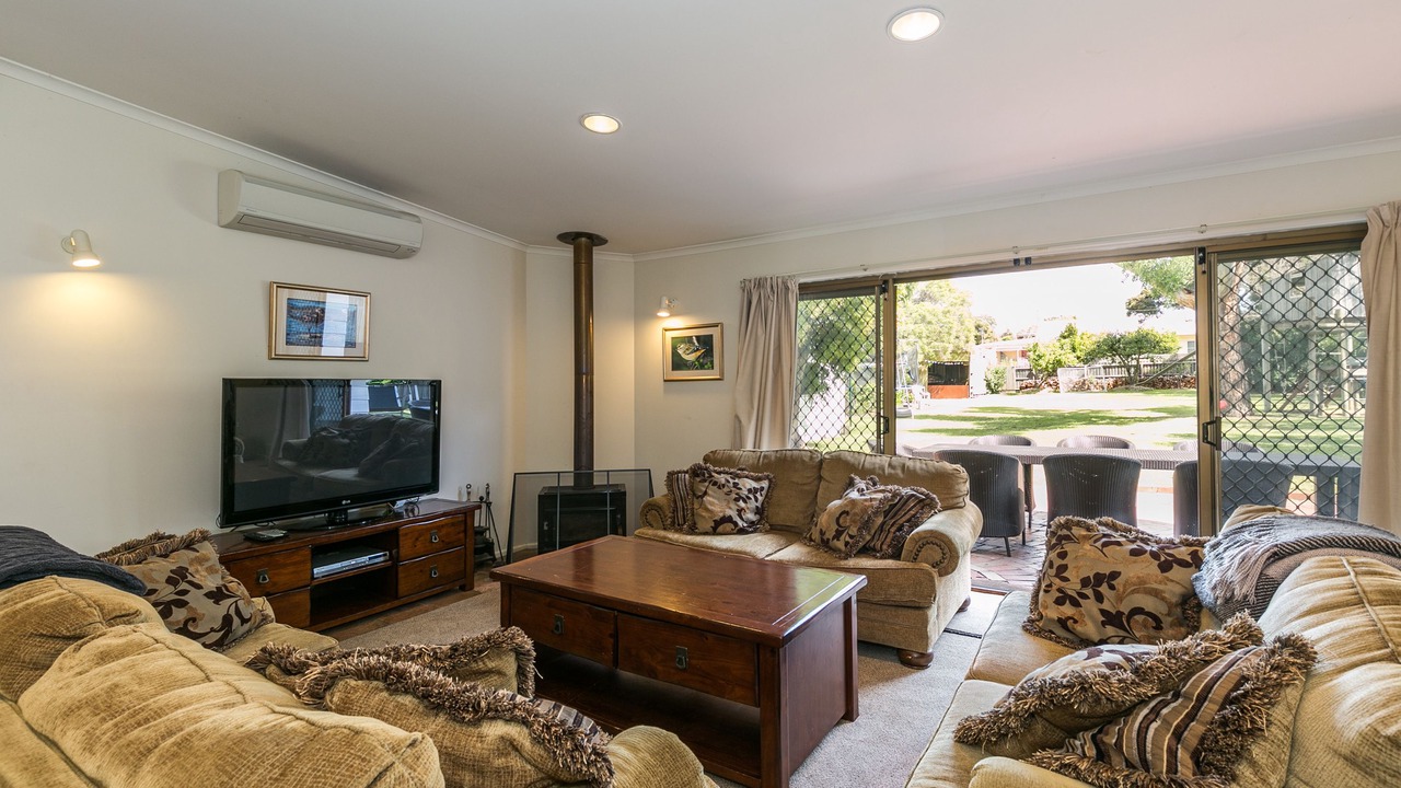 Photo of Livingroom in Torquay