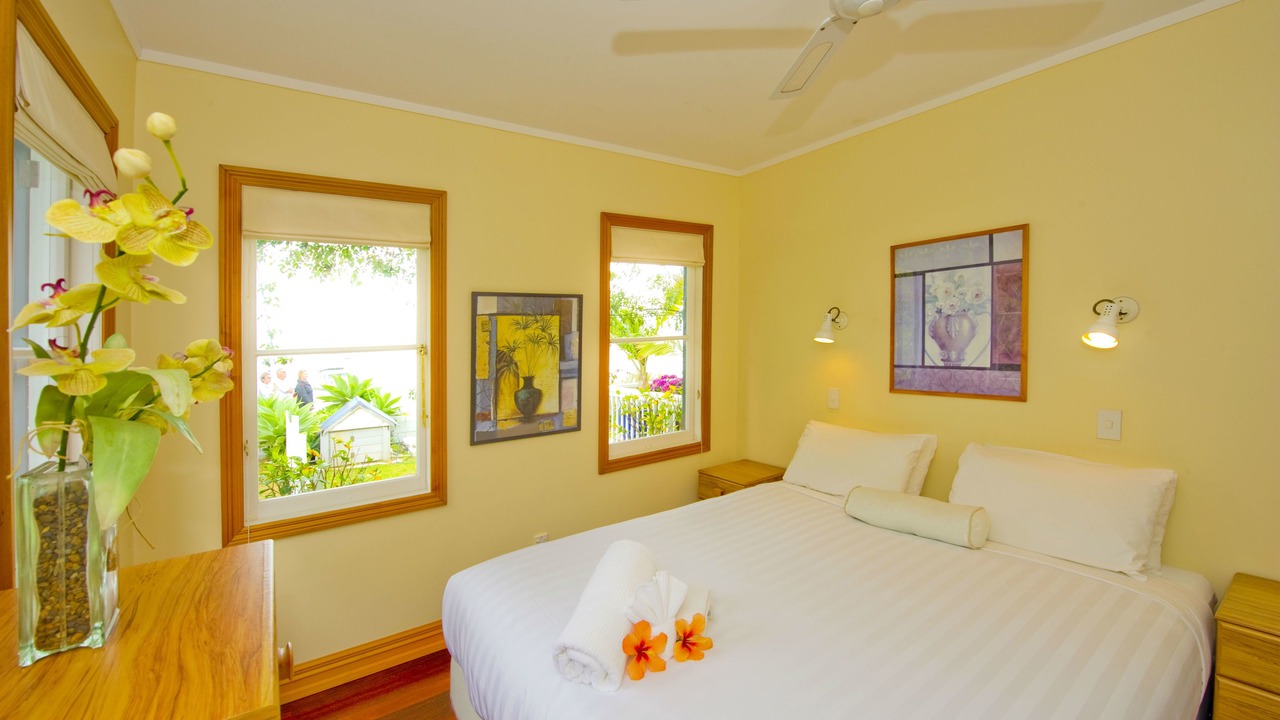 Photo of Bedroom in Russell