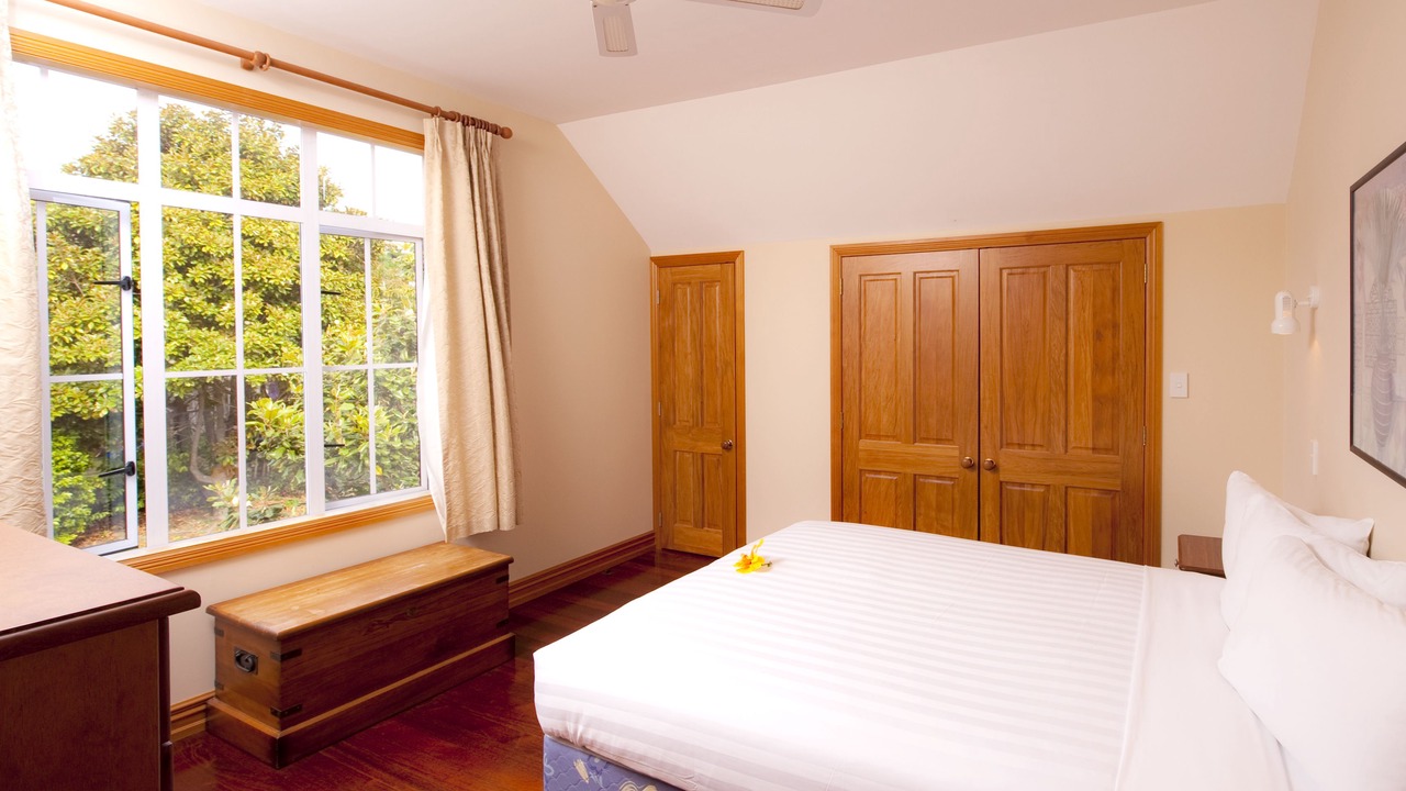 Photo of Bedroom in Russell