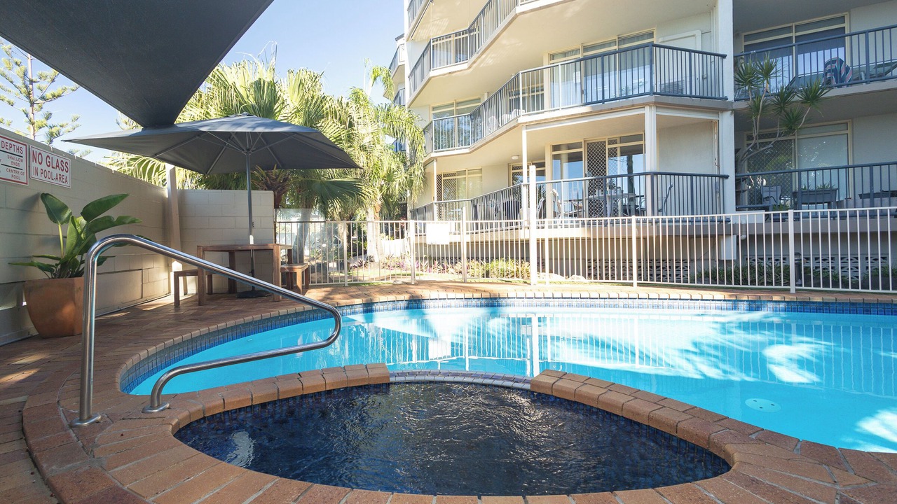 Photo of Others in Biggera Waters