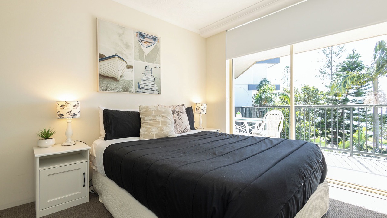 Photo of Bedroom in Biggera Waters