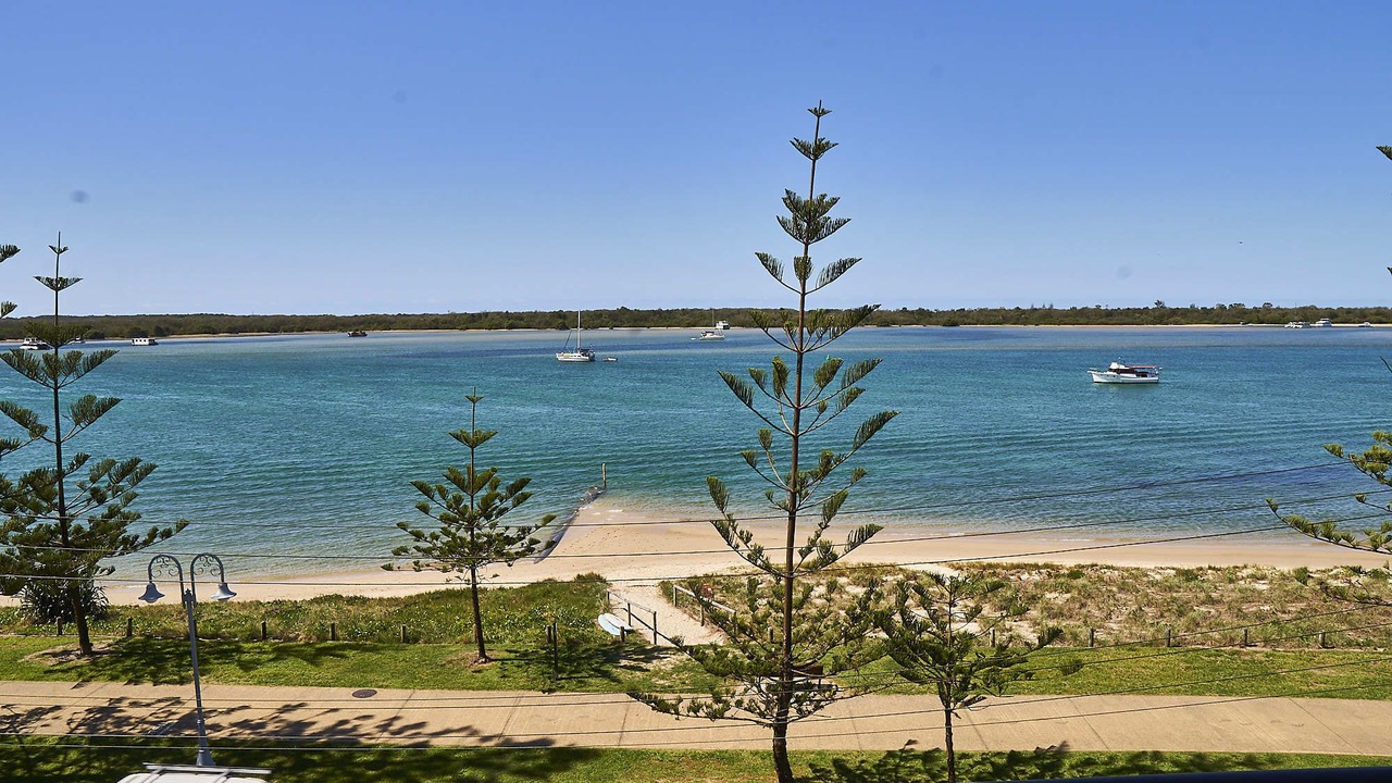 Photo of Others in Biggera Waters