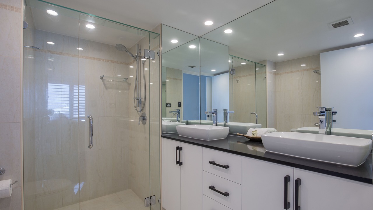 Photo of Bathroom in Coolangatta