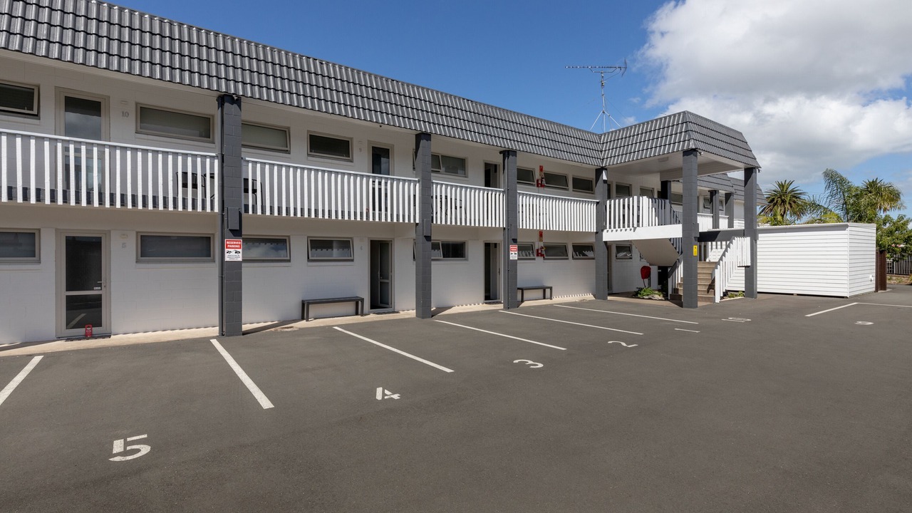 Photo of Outdoor in Thames