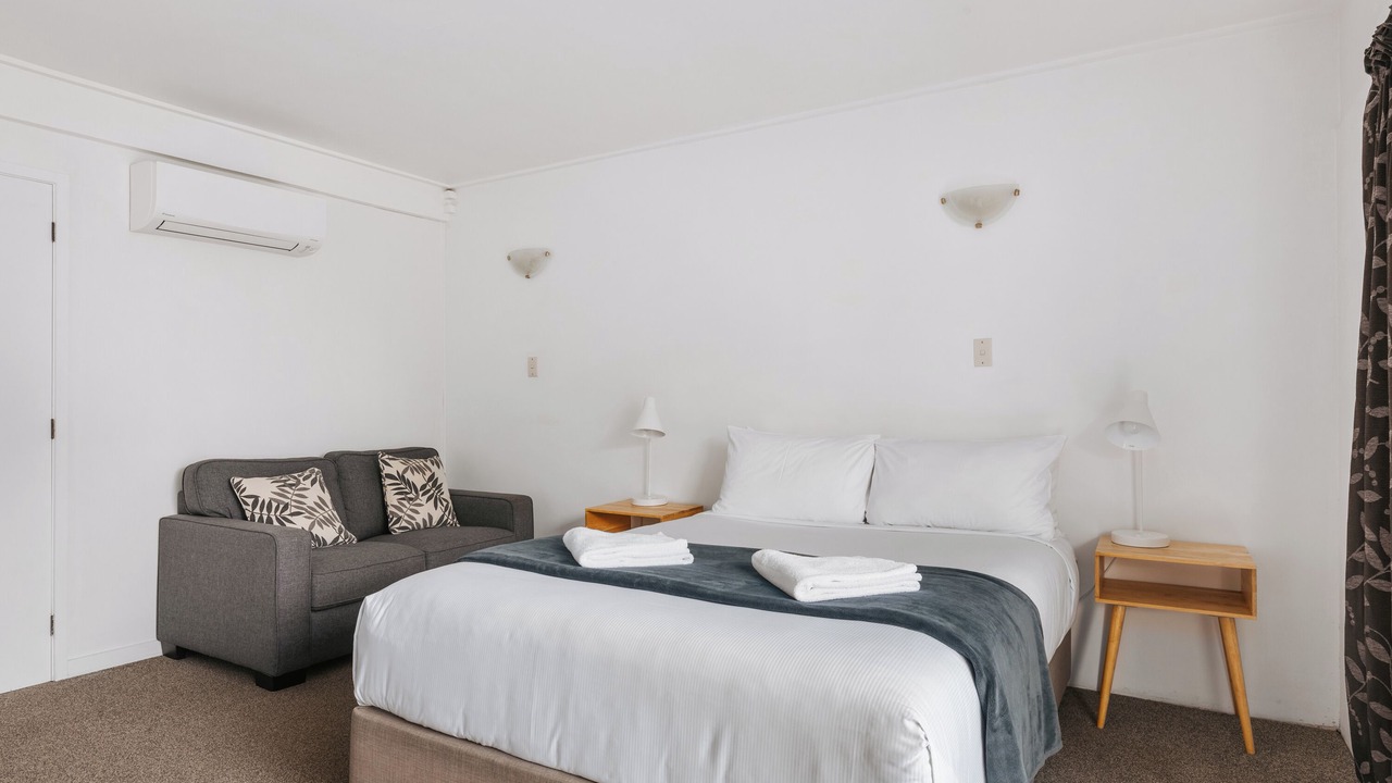 Photo of Bedroom in Thames