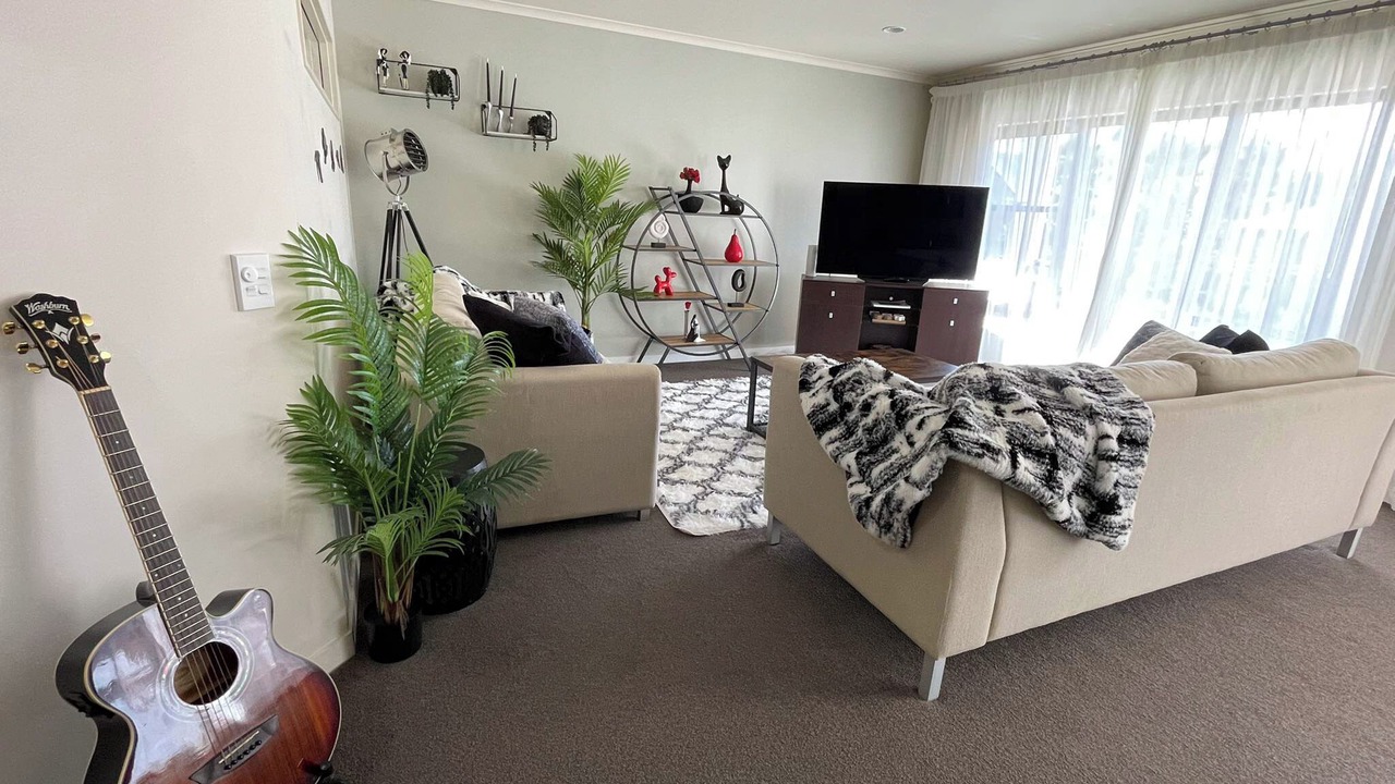Photo of Livingroom in Pauanui