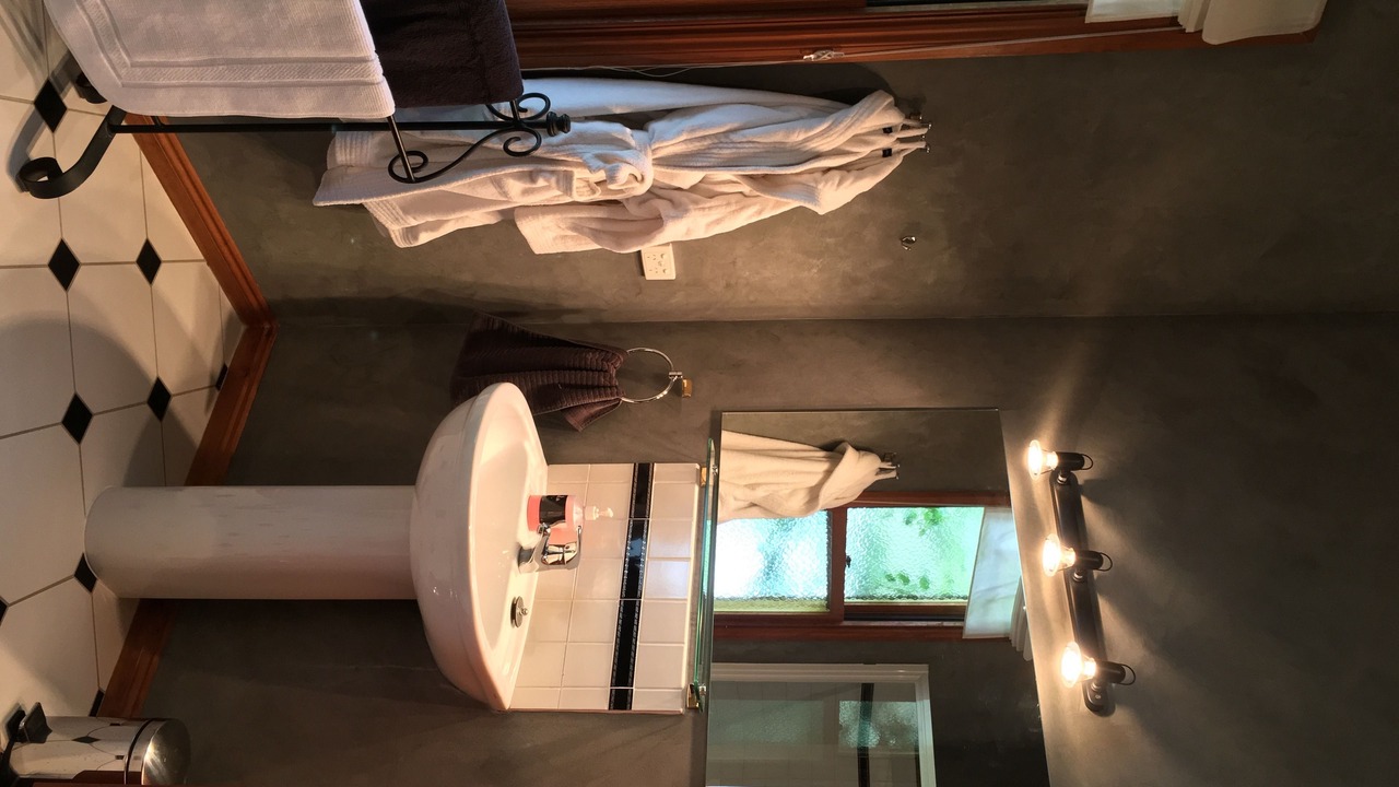 Photo of Bathroom in Warburton