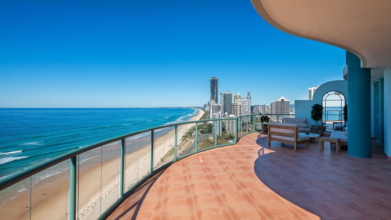 Photo of Patio Balcony in Main Beach