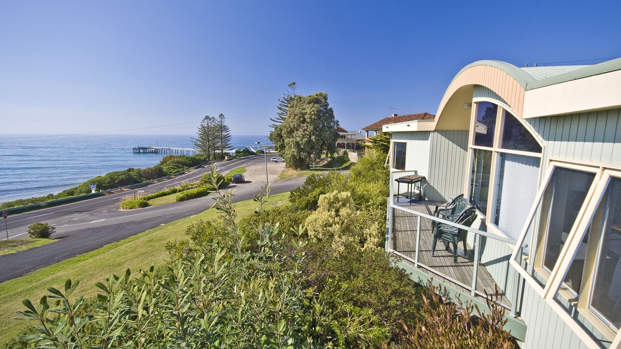 Photo of Others in Lorne