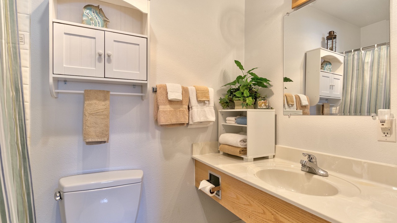 Photo of Bathroom in Lincoln City