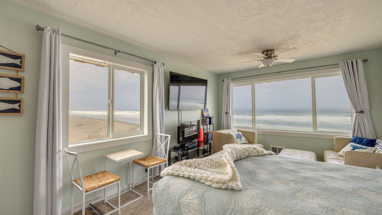 Photo of Others in Lincoln City