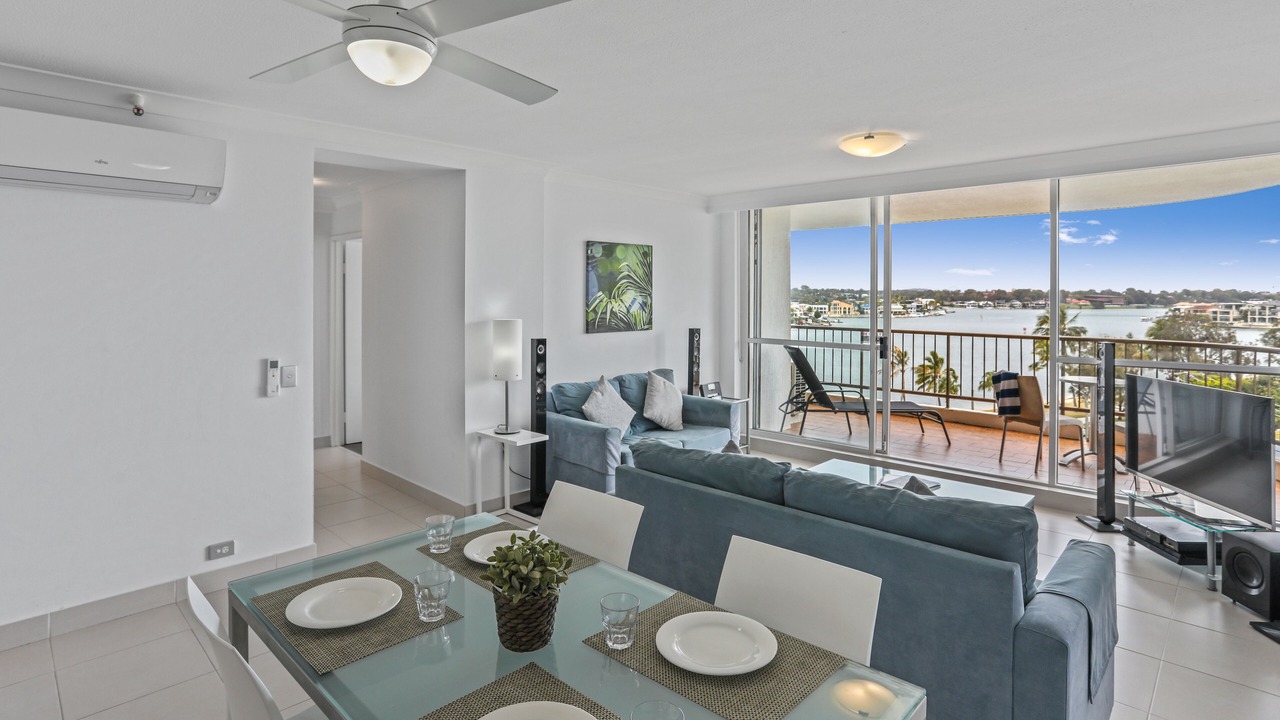 Photo of Livingroom in Surfers Paradise