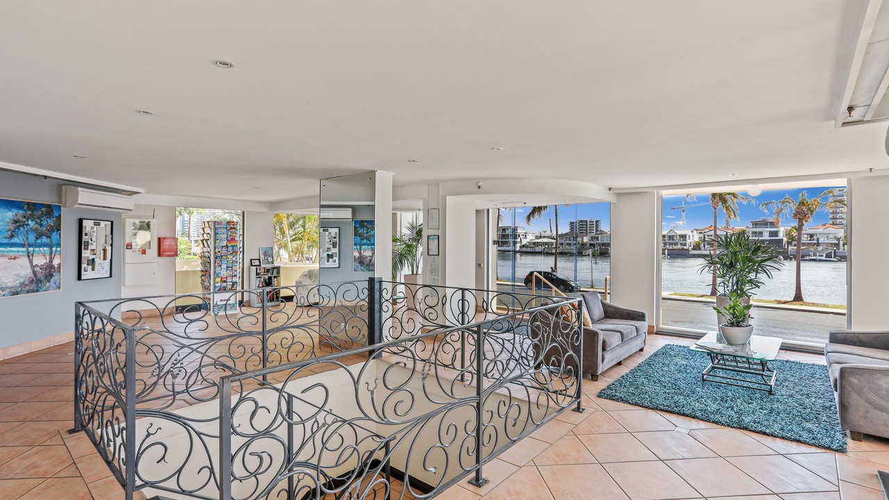 Photo of Others in Surfers Paradise