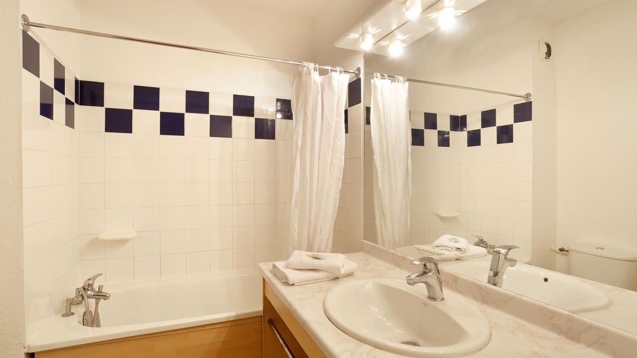 Photo of Bathroom in Saint-Briac-sur-Mer