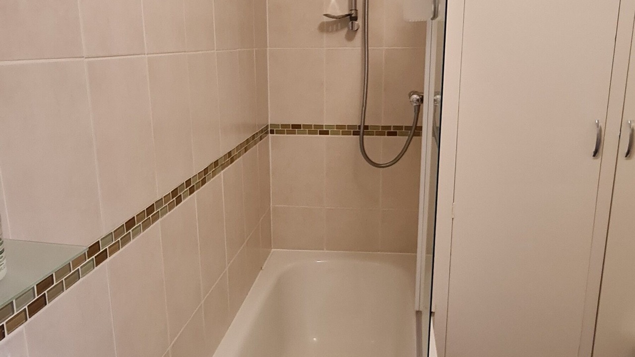 Photo of Bathroom in Sandown