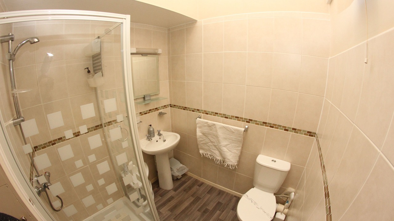 Photo of Bathroom in Sandown
