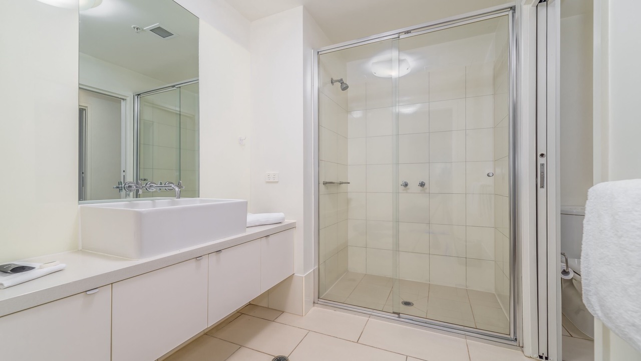 Photo of Bathroom in Docklands
