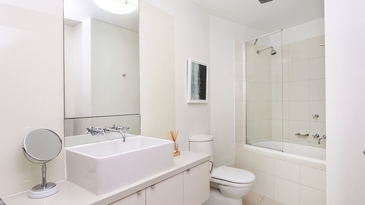 Photo of Bathroom in Docklands