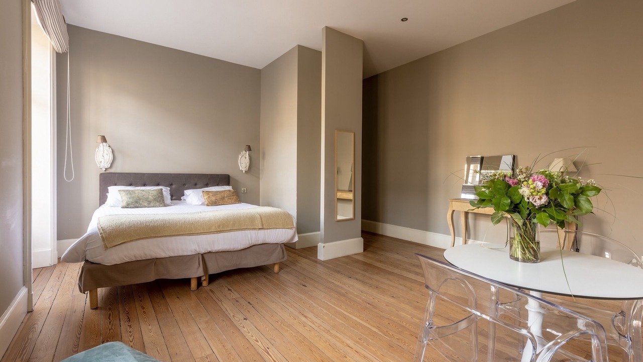 Photo of Bedroom in Limoges