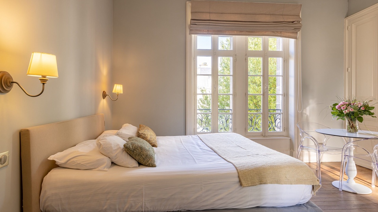 Photo of Bedroom in Limoges