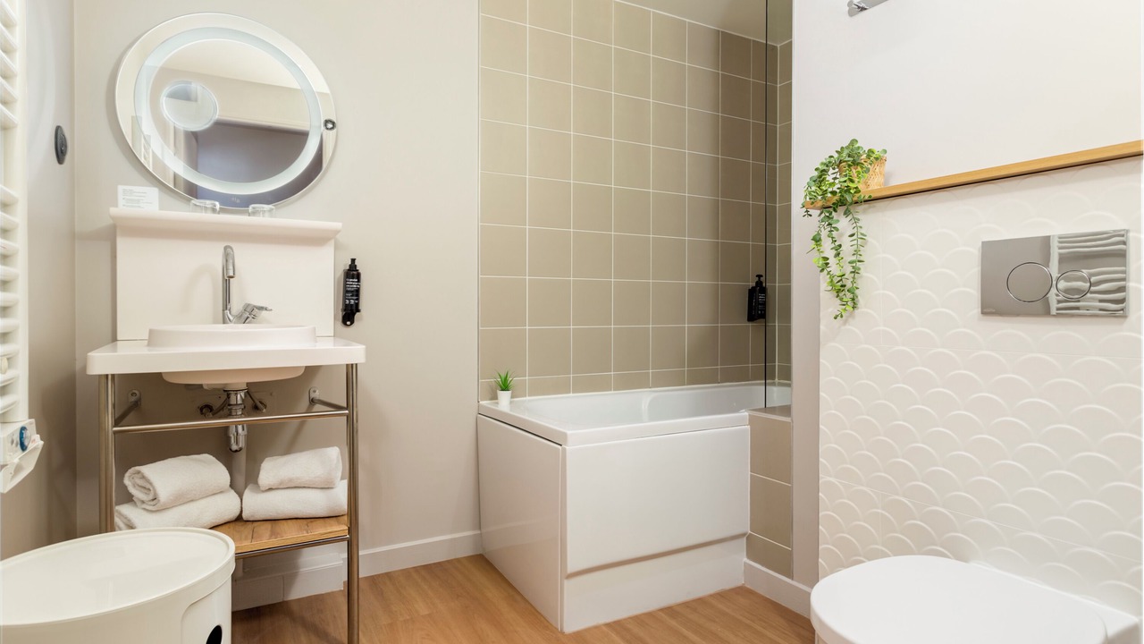 Photo of Bathroom in Velizy-Villacoublay