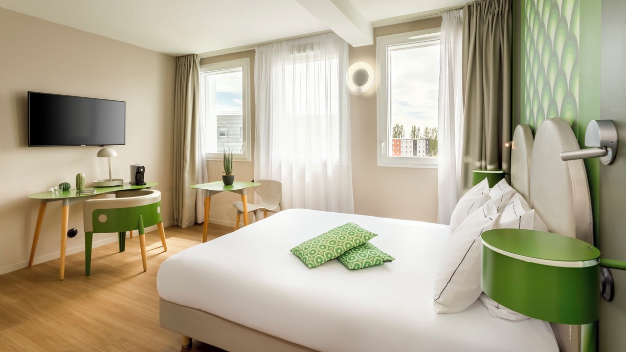 Photo of Bedroom in Velizy-Villacoublay
