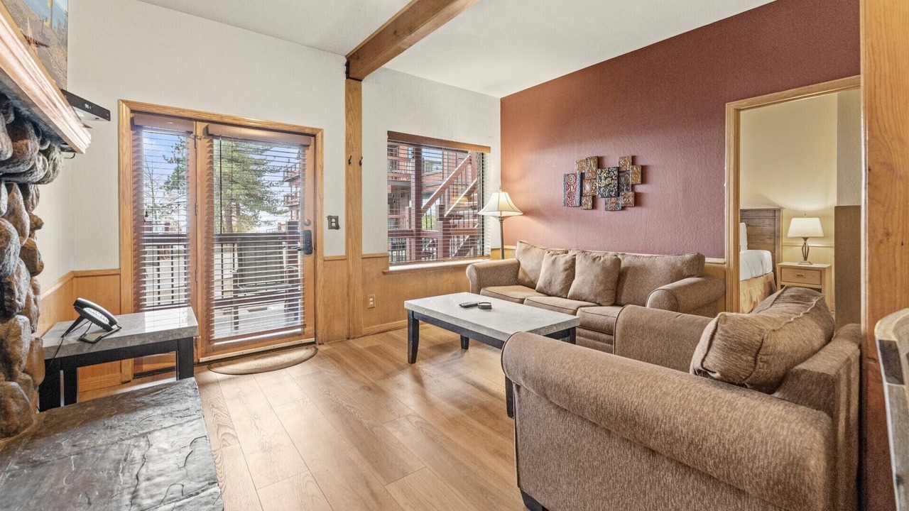 Photo of Livingroom in Tahoe Vista