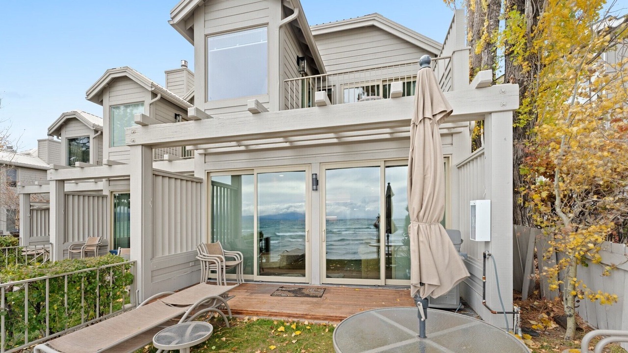 Photo of Patio Balcony in Tahoe Vista