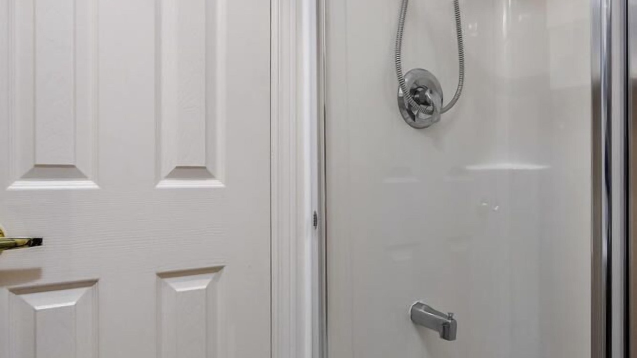 Photo of Bathroom in Brockville