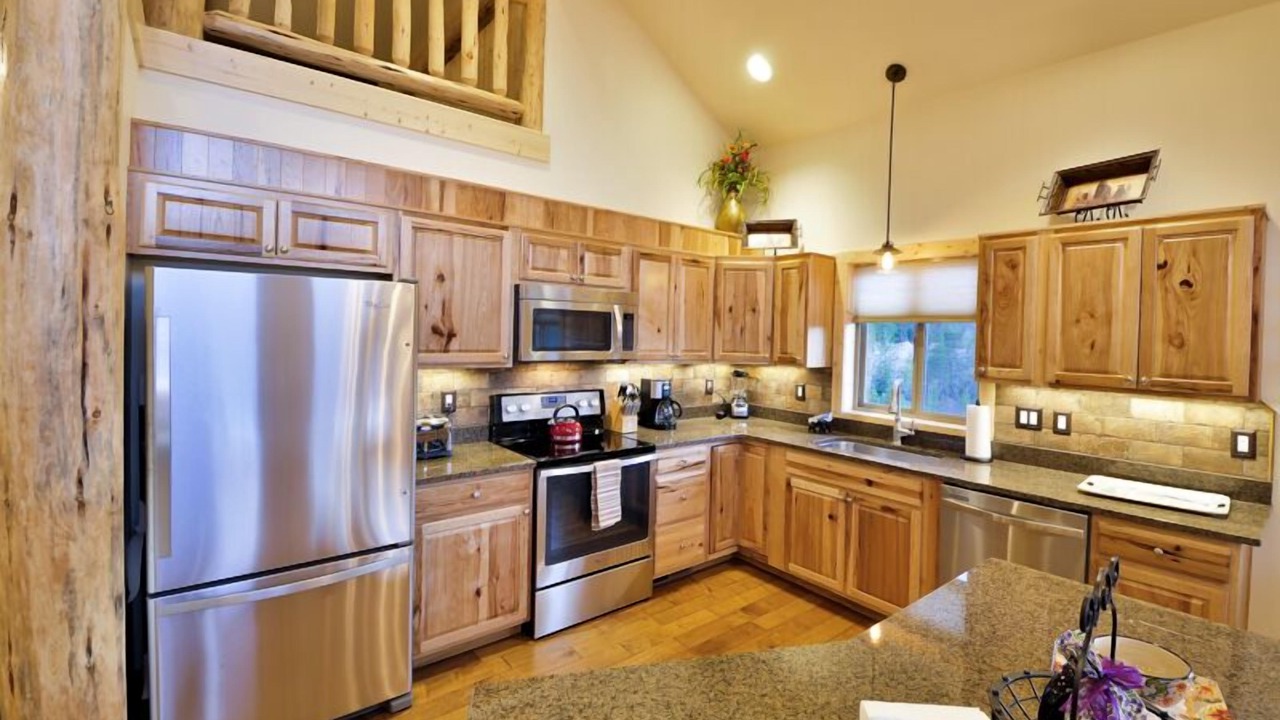Photo of Kitchen in West Glacier