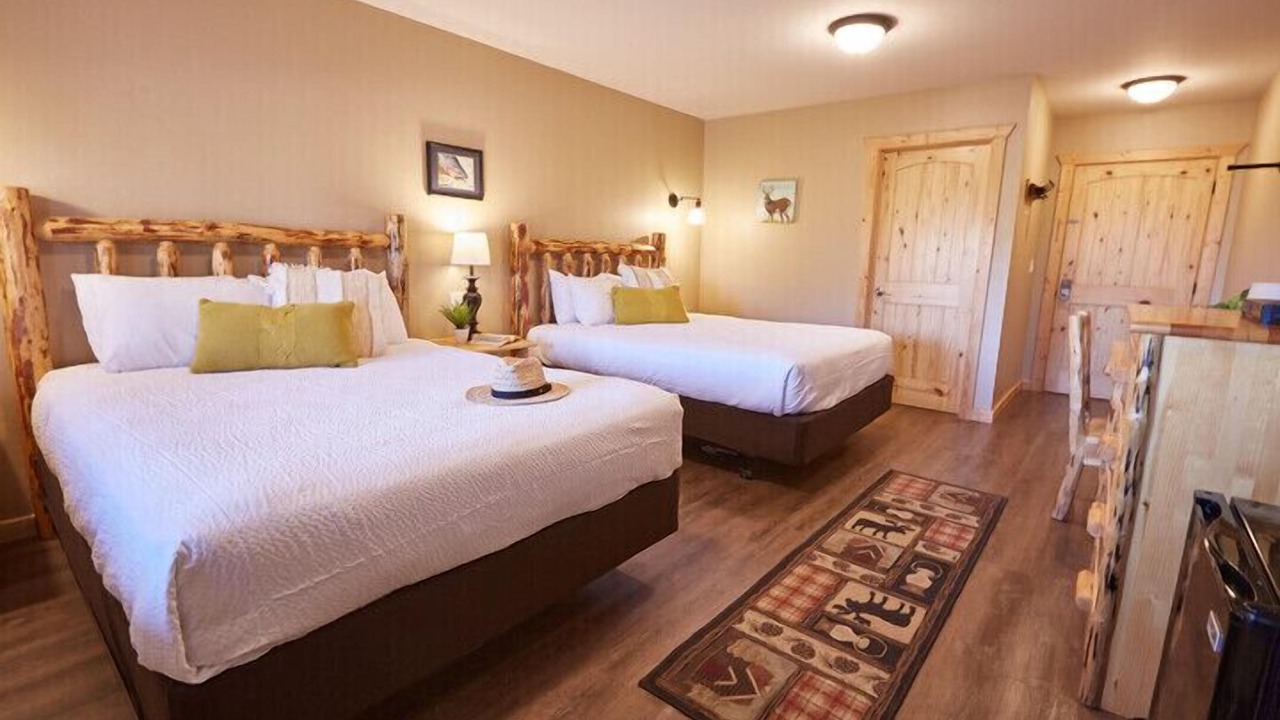 Photo of Bedroom in West Glacier