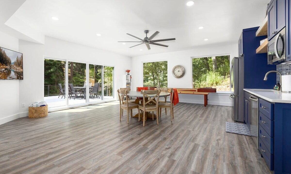 Photo of Bedroom in Rogers