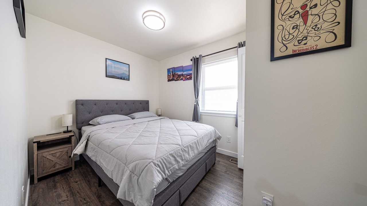 Photo of Bedroom in Normandy Park