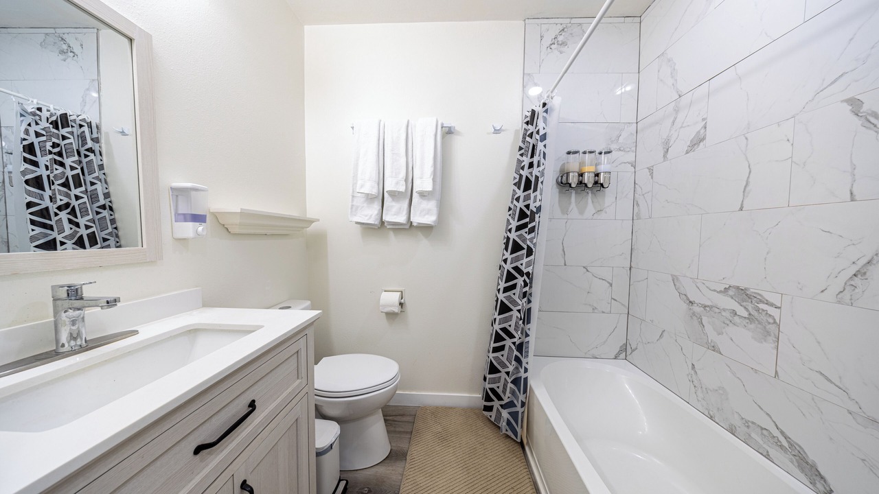 Photo of Bathroom in Normandy Park