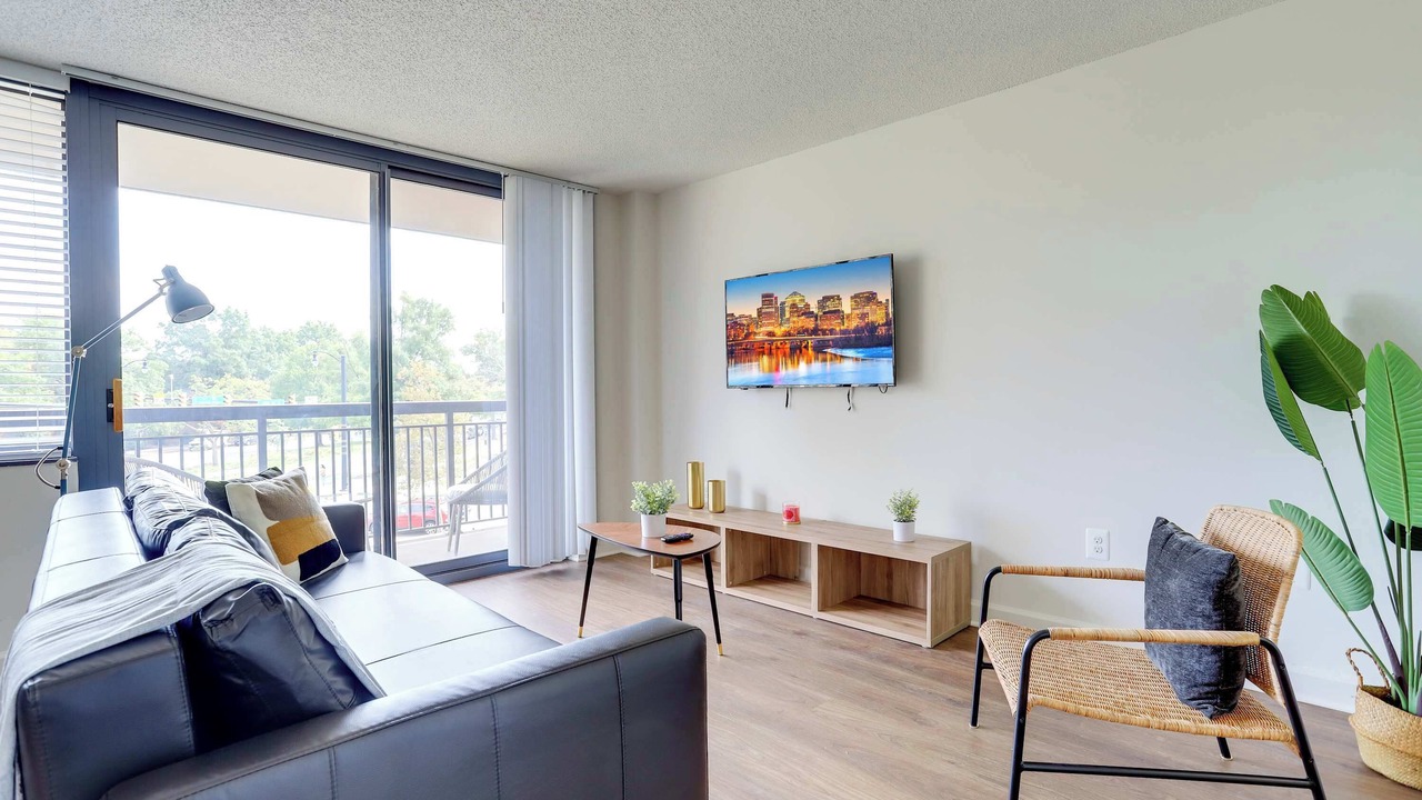Photo of Livingroom in Pentagon City