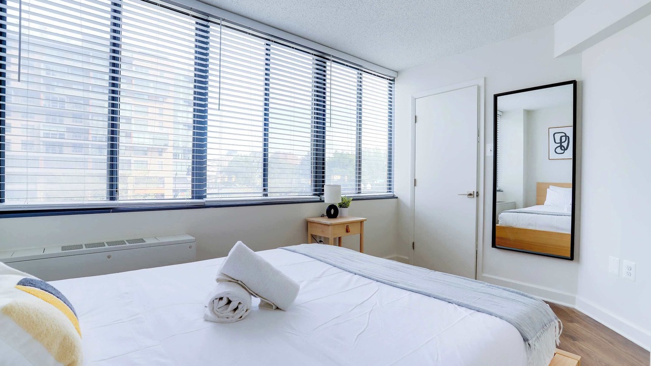 Photo of Bedroom in Pentagon City