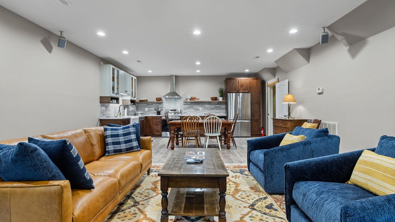 Photo of Livingroom in Hickman