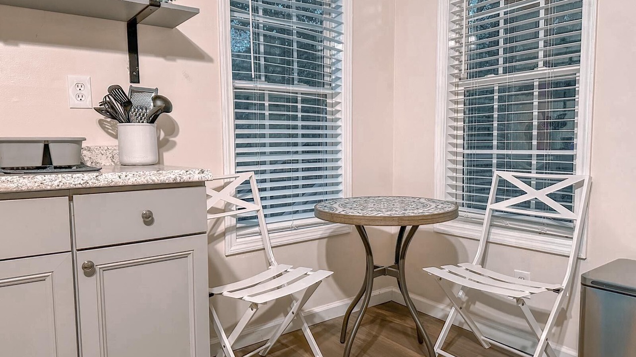 Photo of Others in Cave Spring