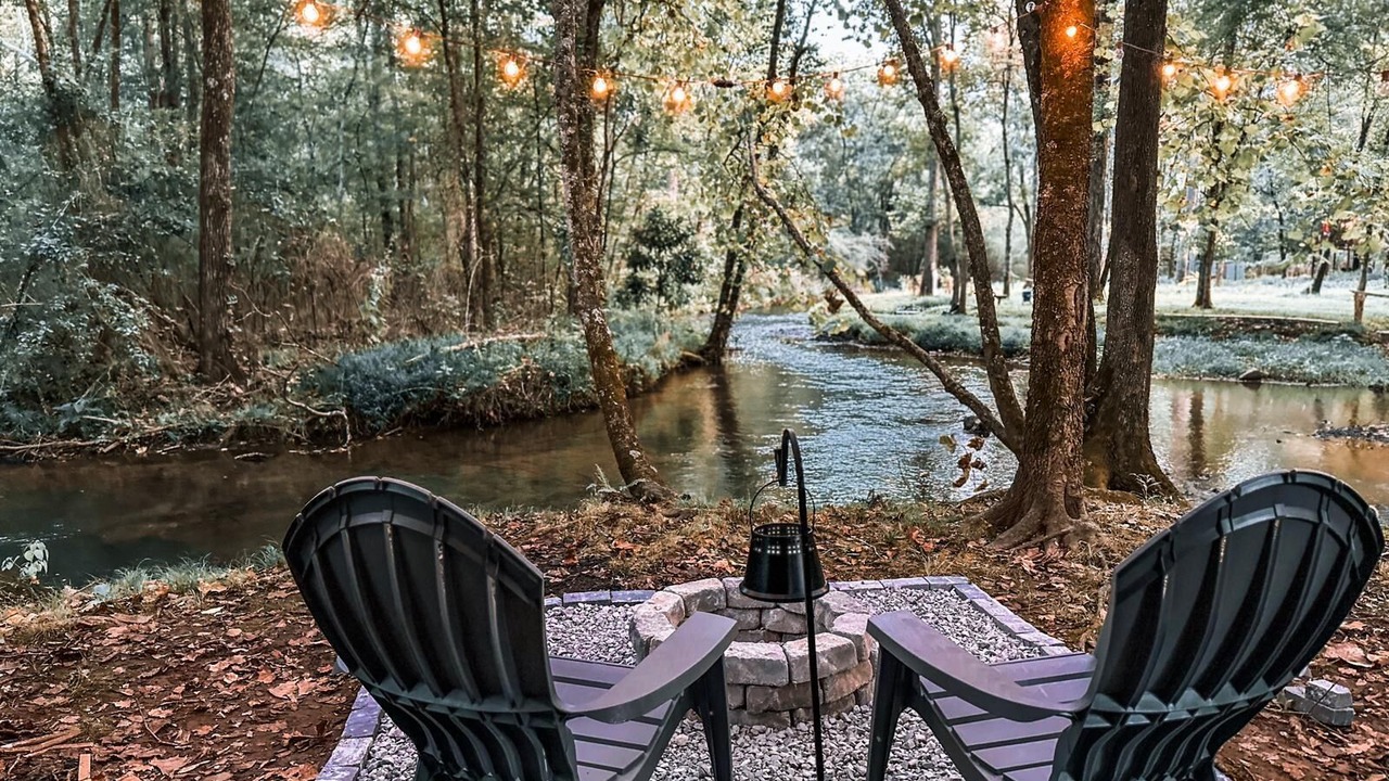 Photo of Outdoor in Cave Spring