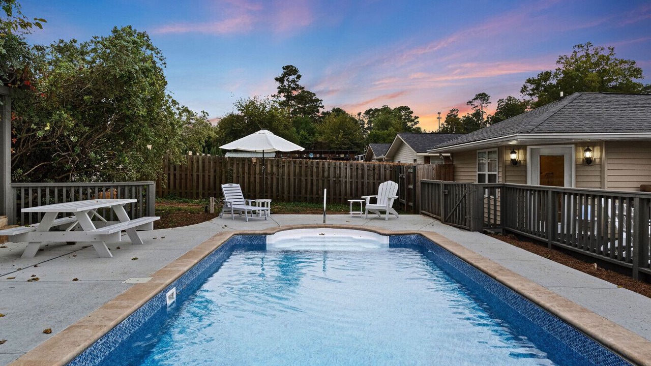 Photo of Outdoor in National Hills