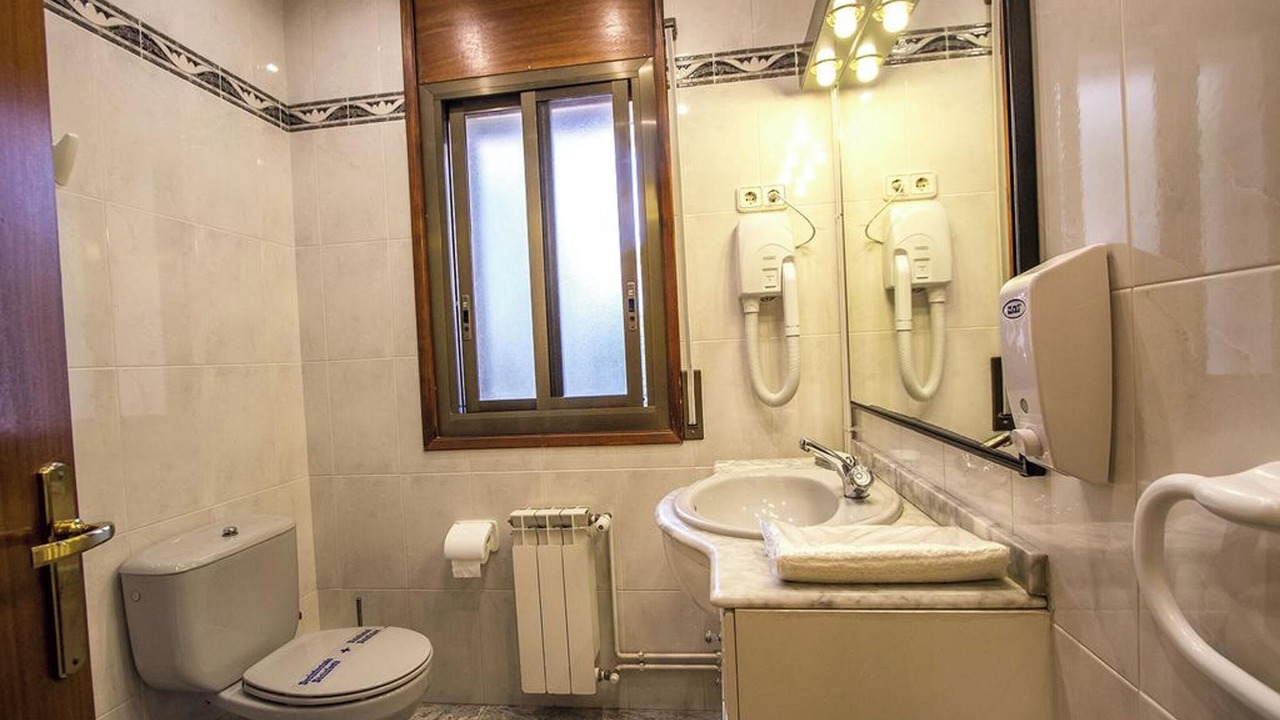 Photo of Bathroom in Canyelles