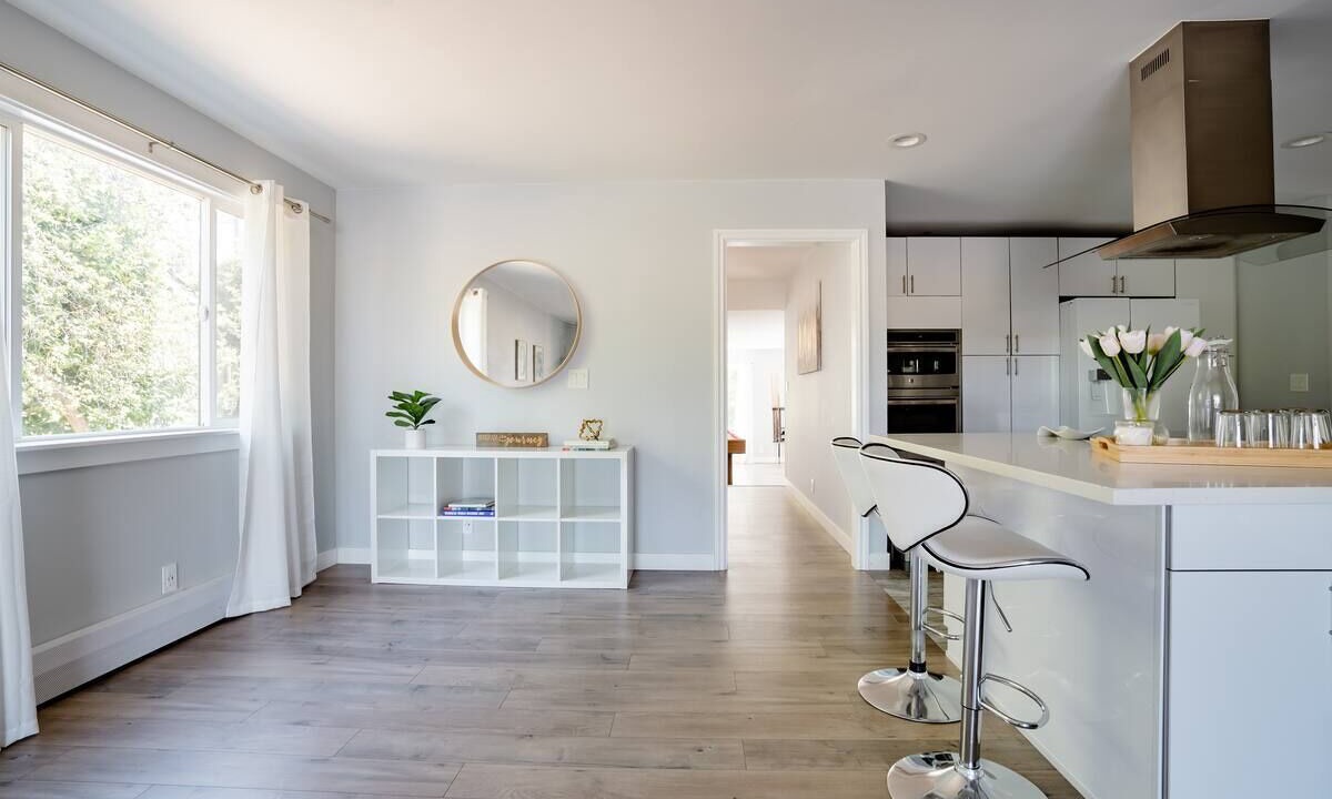 Photo of Kitchen in White Center
