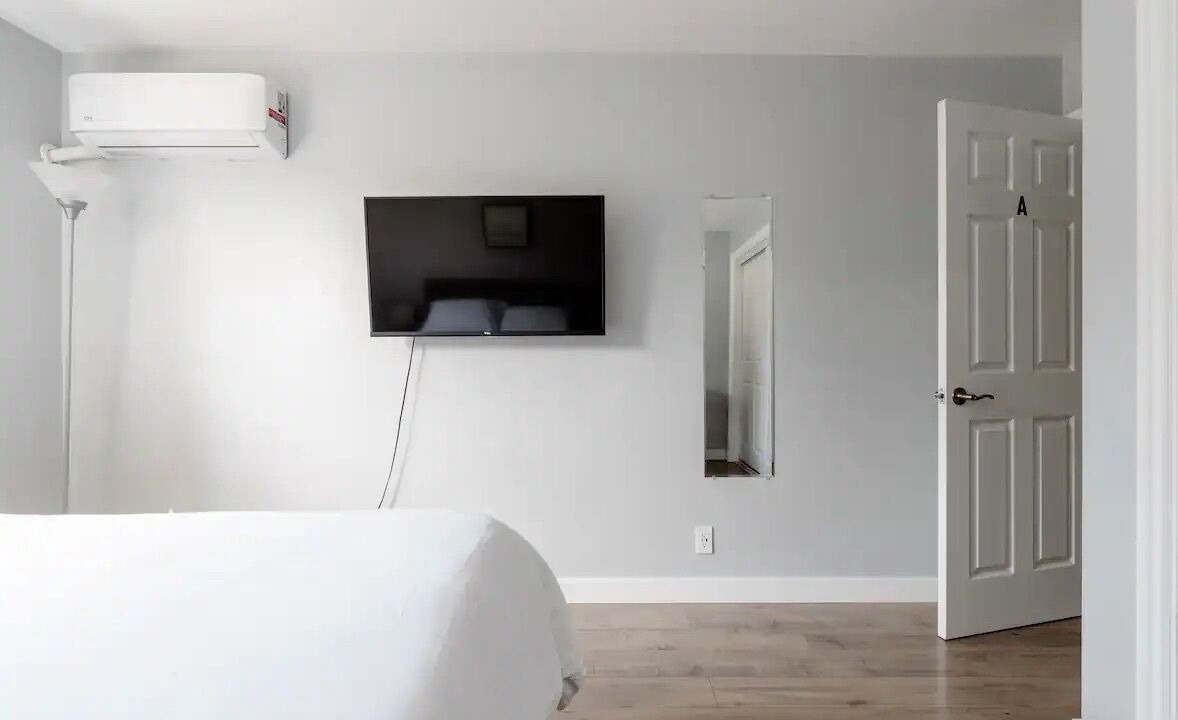 Photo of Bedroom in White Center