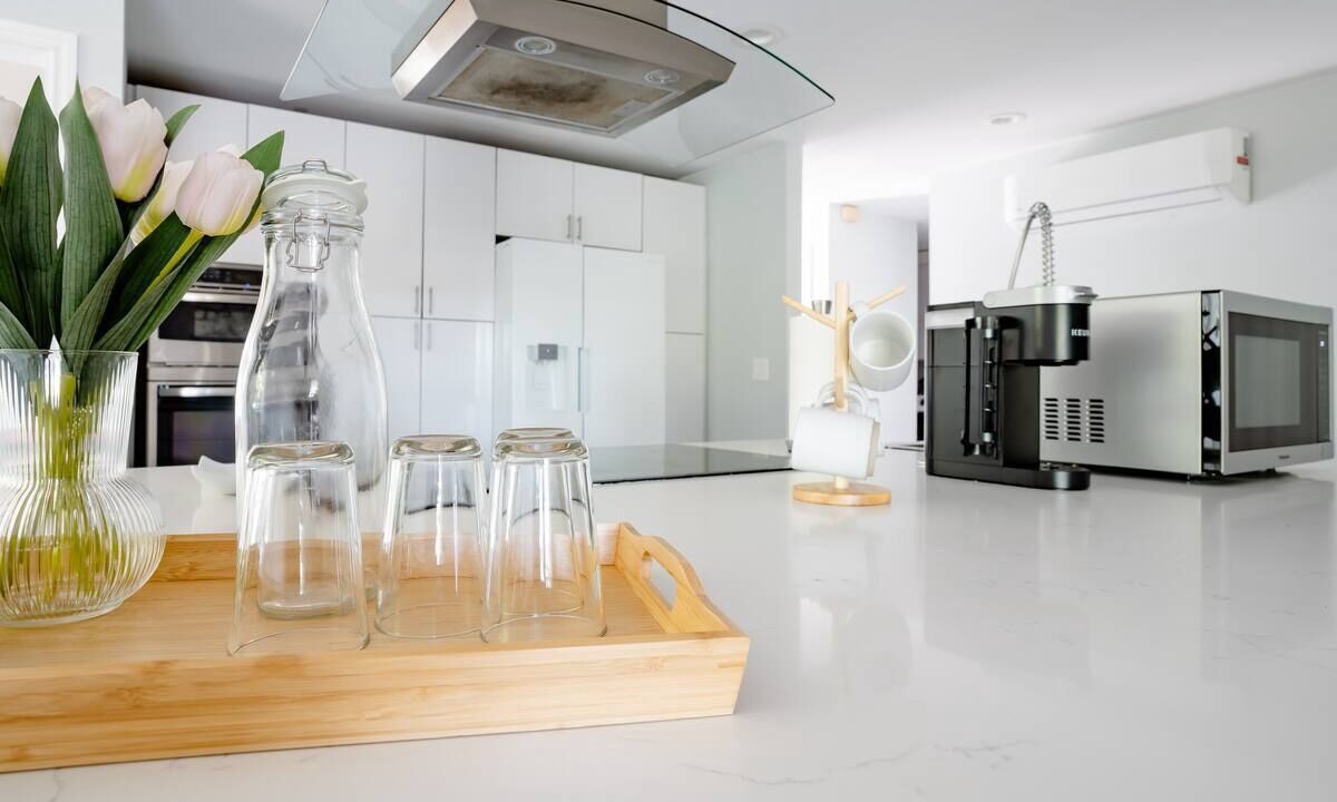 Photo of Kitchen in White Center