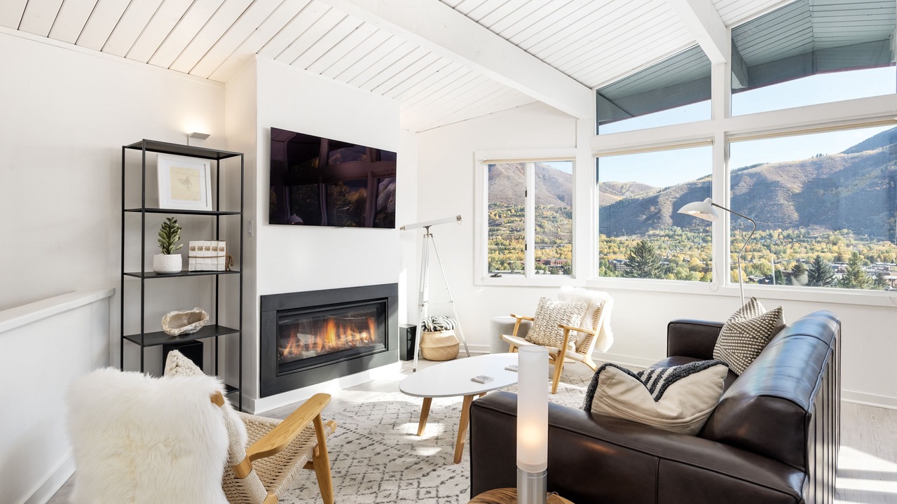 Photo of Livingroom in Aspen