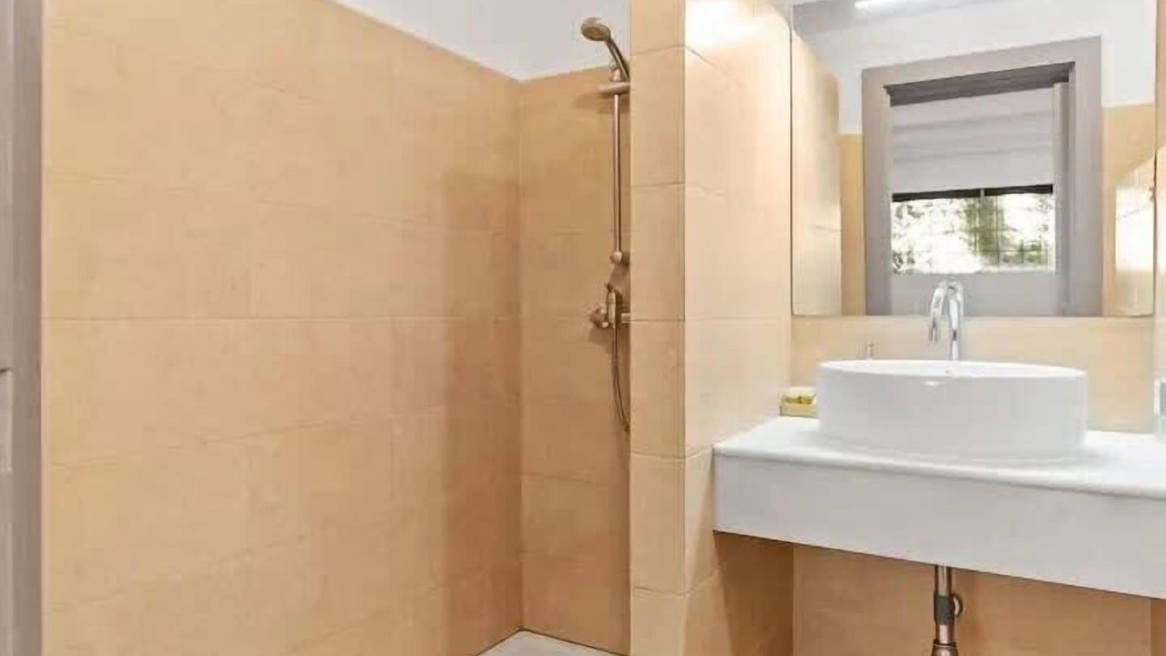 Photo of Bathroom in El Raval