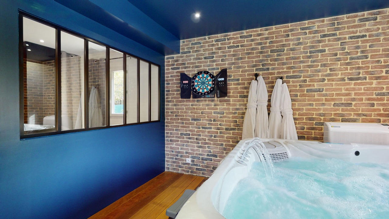 Photo of Bathroom in Saint-Chamassy